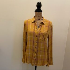 Maurices button down - size Lg